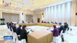 巴黎人娱乐城省代表团召开小组会议